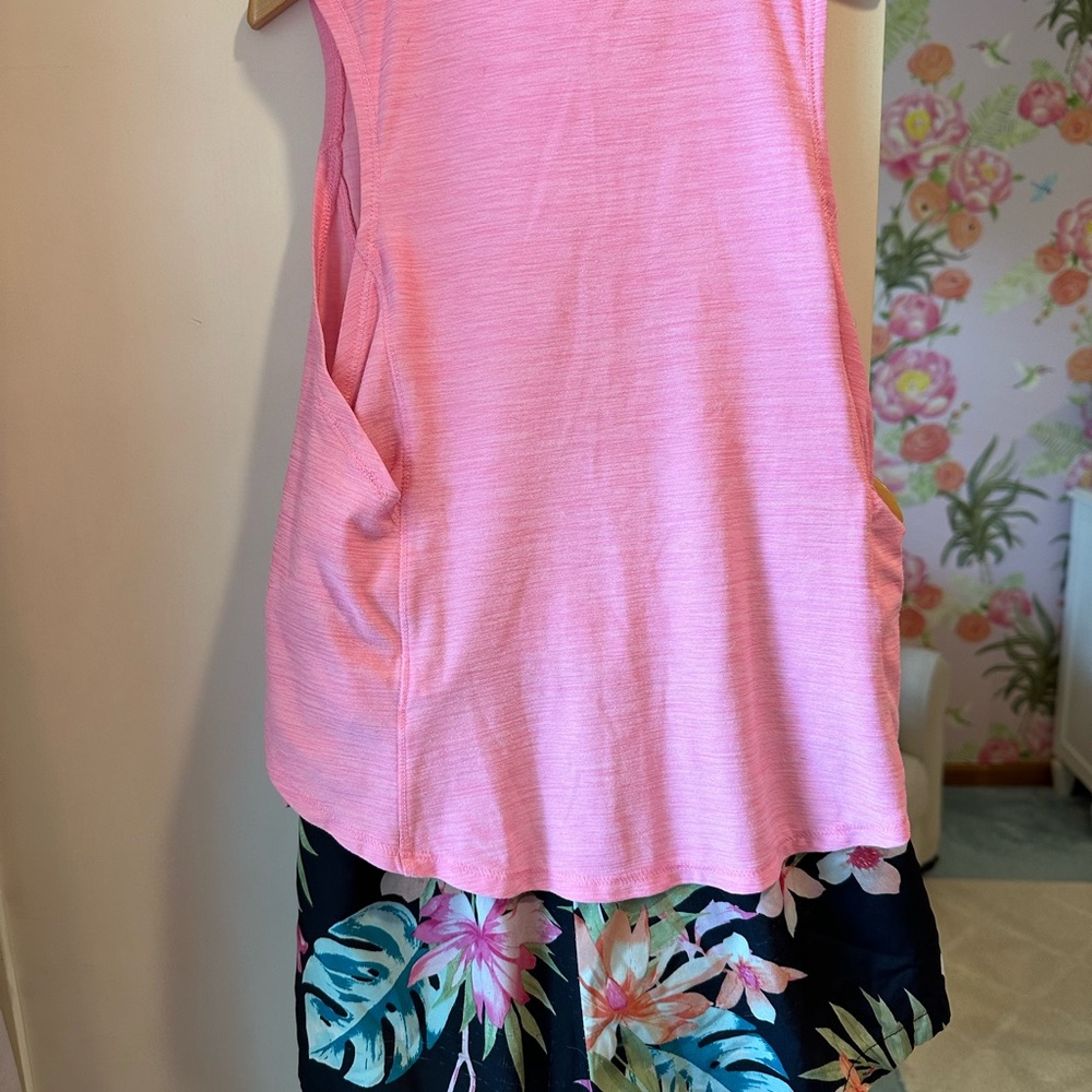 Girls “Old Navy” Active short set size M/8